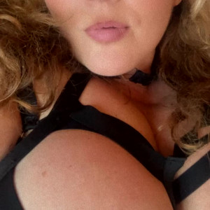 dutchcurvesinheels #3513037