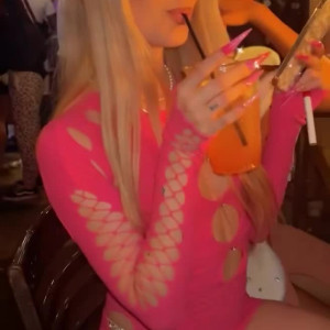 Video by queennkaitlynn published on June 17,2023 13:04:00 - BestThots