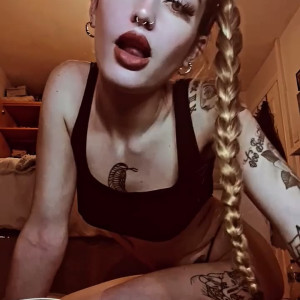 Video by unseen_b published on May 12,2023 18:08:00 - BestThots