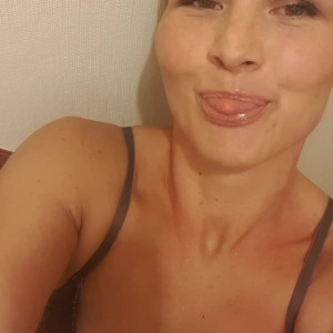 Video by miss_victoria_myers published on March 3,2023 13:33:00 - BestThots