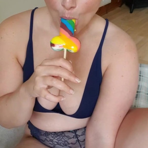 Video by miss_victoria_myers published on July 4,2023 07:13:00 - BestThots