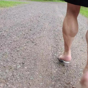 laceys_muscular_calves #5026058