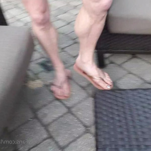 laceys_muscular_calves #5131489
