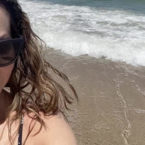 Video by hotmomvictoria published on April 27,2023 18:35:00 - BestThots