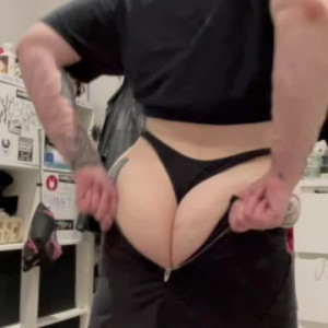 Video by obedientslxt published on April 18,2023 16:08:00 - BestThots