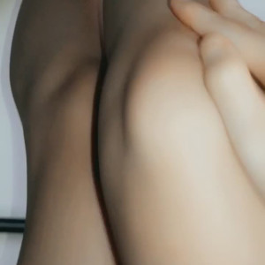 Video by unigirlfeet published on May 10,2023 20:47:00 - BestThots