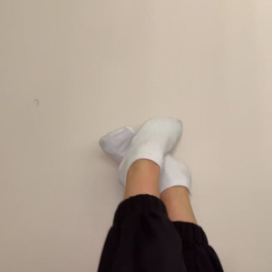 Video by unigirlfeet published on July 11,2023 03:42:00 - BestThots
