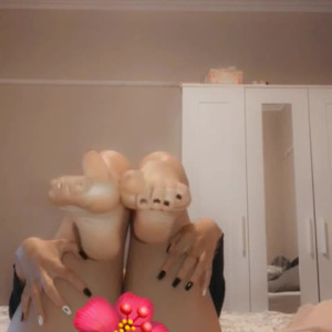 Video by unigirlfeet published on July 5,2023 12:50:00 - BestThots