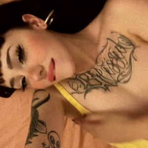 Video by lo.lita18 published on April 23,2023 23:52:00 - BestThots