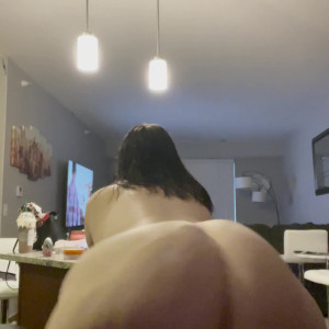 Video by kayycurvy published on May 8,2023 03:18:00 - BestThots