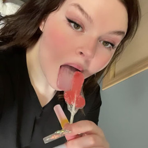 Video by kayycurvy published on May 6,2023 14:53:00 - BestThots