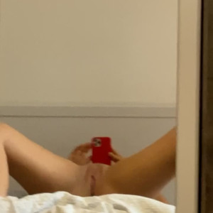 Video by zuzusweet published on April 18,2023 02:19:00 - BestThots