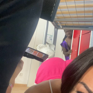 Video by zuzusweet published on April 29,2023 03:22:00 - BestThots