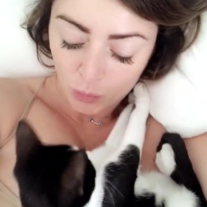 Video by sophiedeelive published on June 4,2023 10:02:00 - BestThots