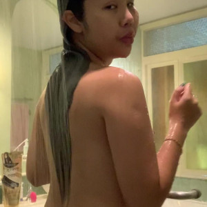 Video by khloe2542 published on April 23,2023 20:08:00 - BestThots