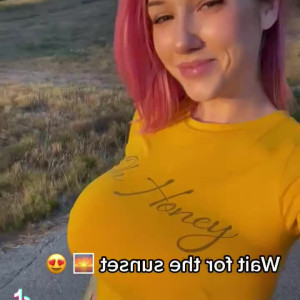 Video by xsofiasunshine published on April 9,2023 11:10:00 - BestThots