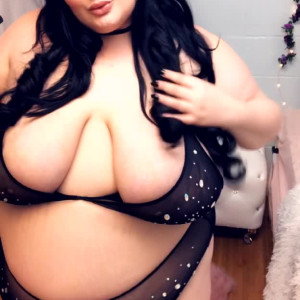 Video by elizaallure published on April 21,2023 17:55:00 - BestThots