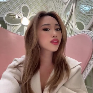 Video by ilovegraciexo published on June 9,2023 01:19:00 - BestThots