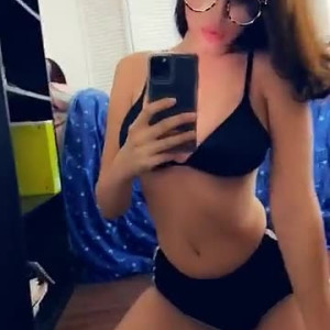 liz_moonz #3774551
