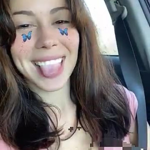 Video by liz_moonz published on March 20,2023 11:43:00 - BestThots