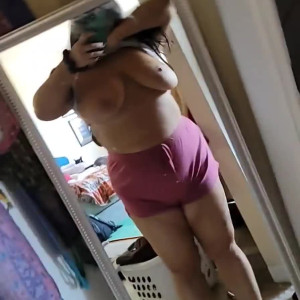 Video by bustycrocker published on March 22,2023 12:26:00 - BestThots