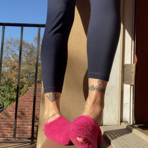 Video by catprincessfeet published on August 6,2023 19:36:00 - BestThots