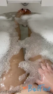 Video by yourfeetsweetie published on January 19,2025 21:03:32 - BestThots