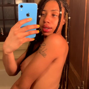 Video by khloeamariee published on April 5,2023 06:15:00 - BestThots