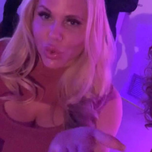 Video by sarajay published on March 6,2023 17:32:00 - BestThots