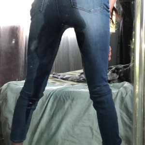 Video by pissqu33n published on June 10,2023 21:26:00 - BestThots
