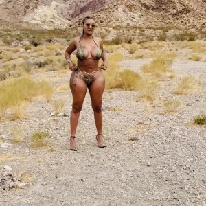 Video by ms_fernandes25 published on April 20,2023 18:53:00 - BestThots
