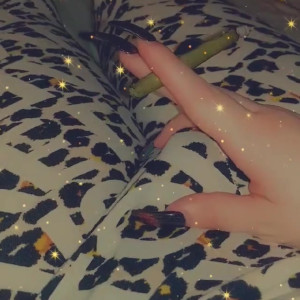 Video by msshynie published on April 12,2023 17:45:00 - BestThots