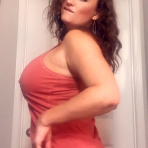 Video by bikinibrittany published on April 14,2023 09:00:00 - BestThots