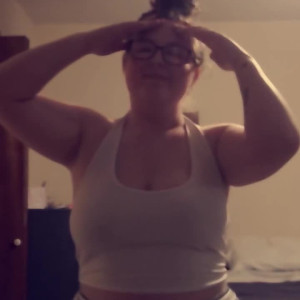Video by mommybody1999vip published on May 19,2023 00:50:00 - BestThots