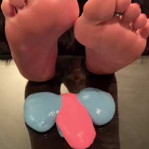 Video by sexysweetfeeta1 published on May 16,2023 03:51:00 - BestThots