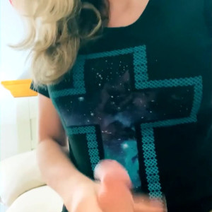 Video by zoeyt123 published on April 10,2023 09:36:00 - BestThots