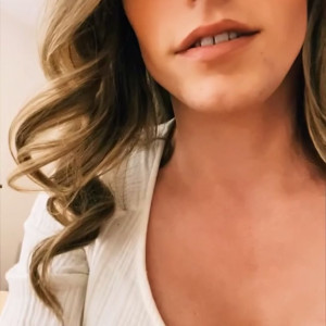 Video by zoeyt123 published on June 6,2023 17:14:00 - BestThots