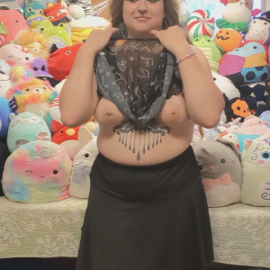 Video by sweetstoneybby published on June 19,2023 14:29:00 - BestThots