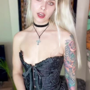 Video by mistressmercyxox published on August 23,2023 14:50:04 - BestThots
