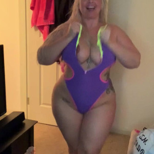 Video by mzdanibadgirl published on May 5,2023 16:47:00 - BestThots