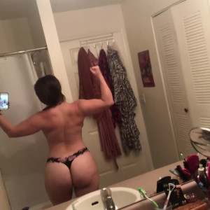 Video by thicksmiley published on July 17,2023 00:34:00 - BestThots