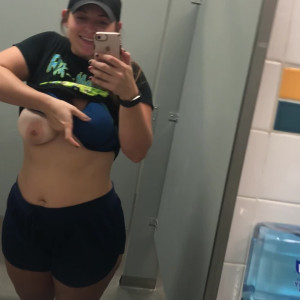 Video by thicksmiley published on July 5,2023 15:25:00 - BestThots
