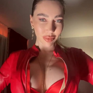 Video by venusprincesse published on May 18,2023 13:29:00 - BestThots