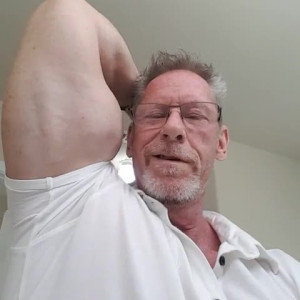big21inchbiceps #4316168