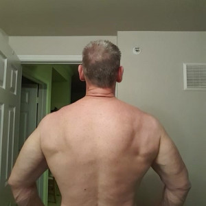 big21inchbiceps #4557587