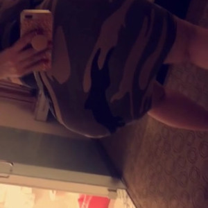 Video by deliciousondemand published on June 4,2023 22:01:00 - BestThots