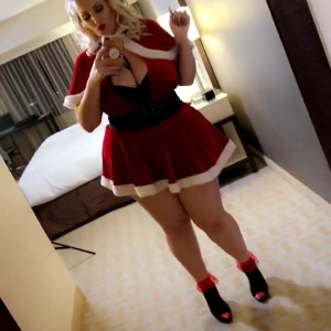 Video by deliciousondemand published on March 20,2023 21:28:00 - BestThots
