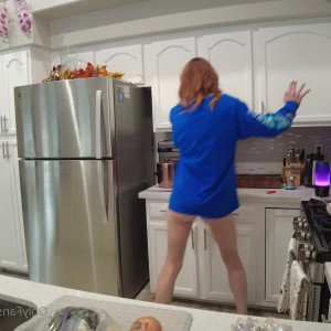 Video by nakedbarbiedoll published on March 4,2023 20:28:00 - BestThots