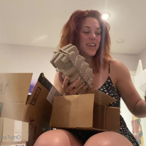 Video by nakedbarbiedoll published on May 13,2023 17:56:00 - BestThots