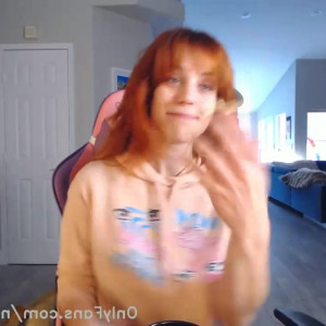 Video by nakedbarbiedoll published on July 9,2023 04:08:00 - BestThots